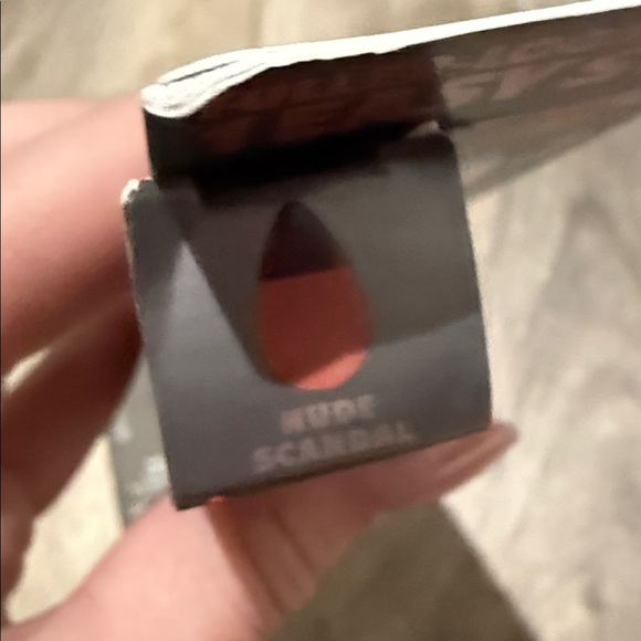 Make Up Bundle - Picture 7 of 7